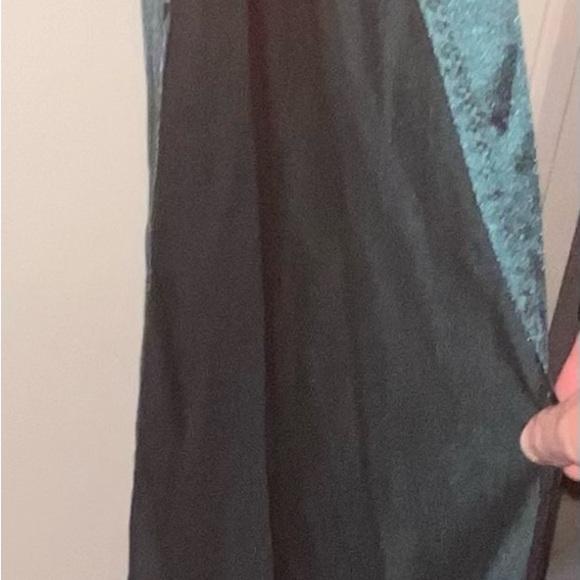 Windsor X-sm prom dress worn once! Conveniently pulls over the head! 92p/8sp - Picture 3 of 6